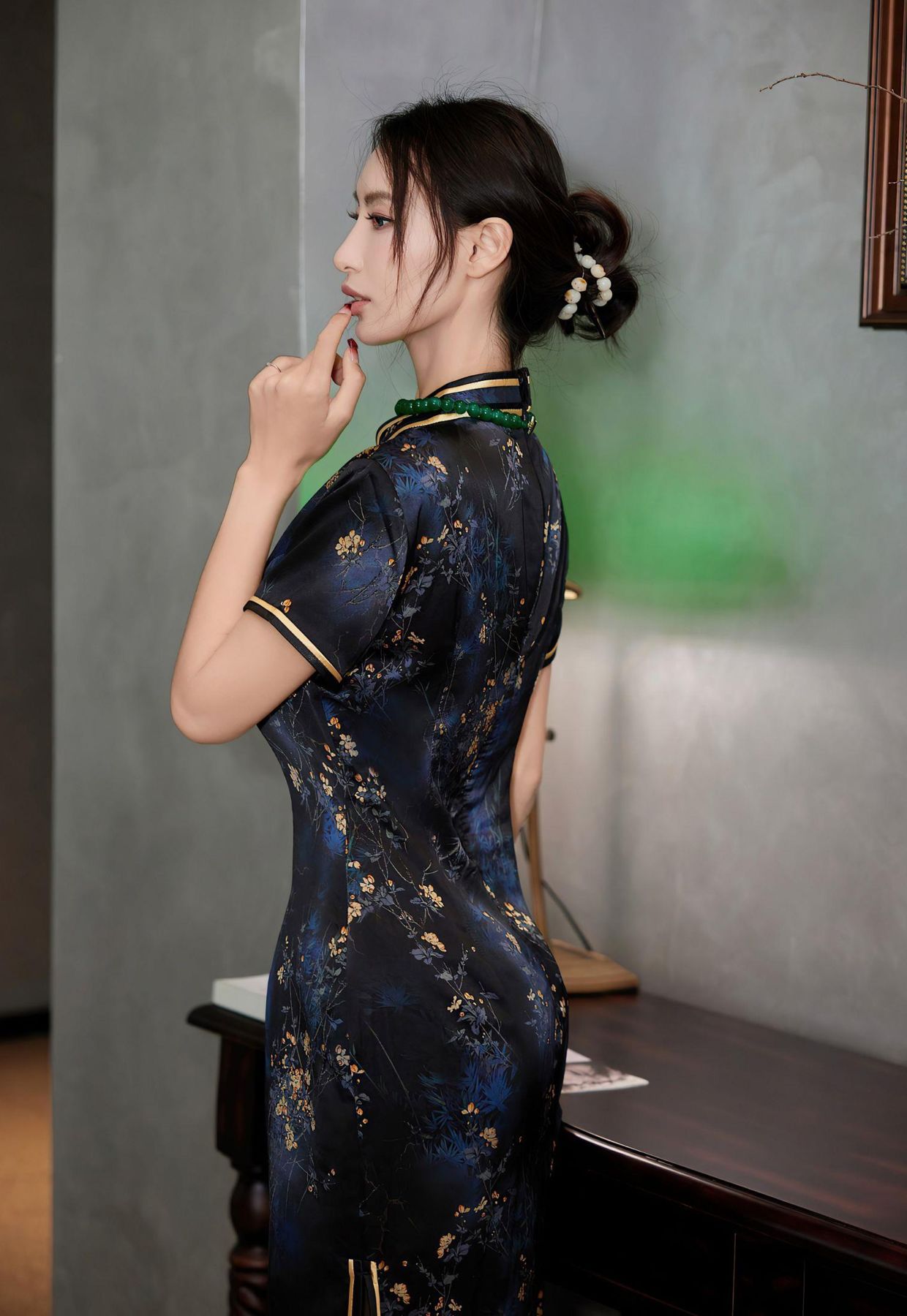 lingyu69 VOL.7656 VIPͼ [XIURENӰ] 5ҳ